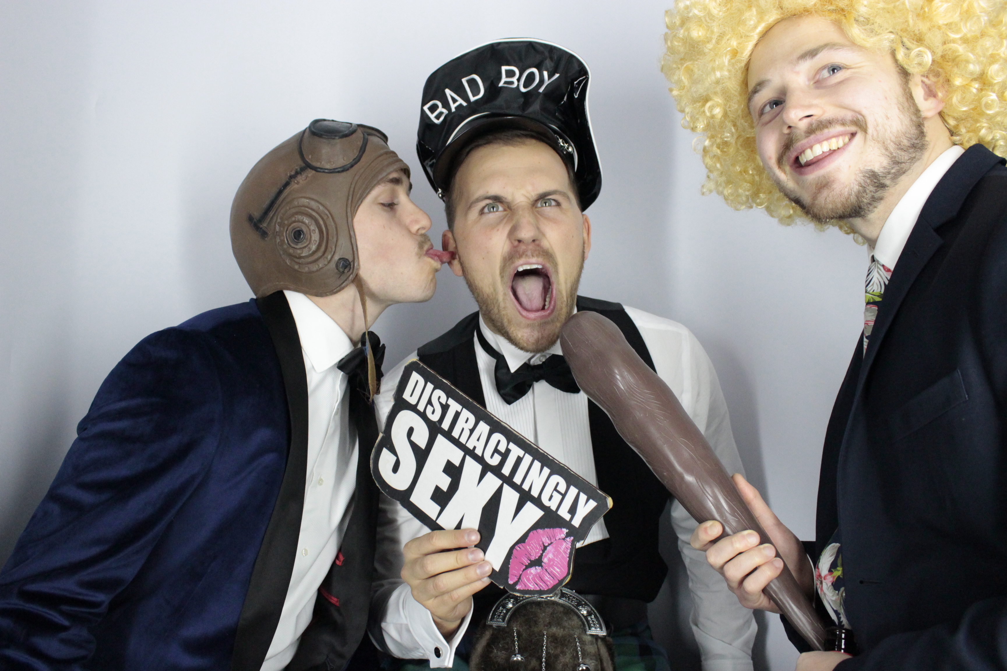 Darren and Claire’s Wedding  | View more photos from the event at gallery.myphotoboothexperience.co.uk/u/MyPhotoBoothExperienceLtd/Darren-and-Claire’s-Wedding